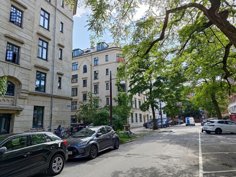 File:CopenhagenStreet.jpg